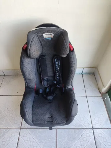 Cadeirinha para Carro Burigotto Matrix Evolution K (0 a 25kg) - Excelente Estado