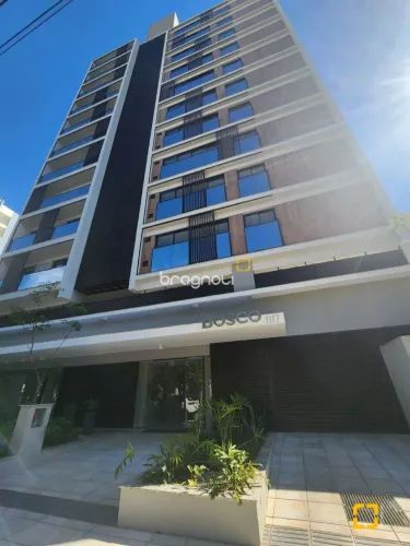 Apartamento Centro com duas suítes