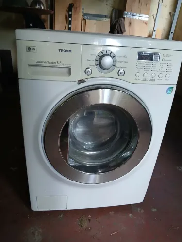 LG TROMM 
