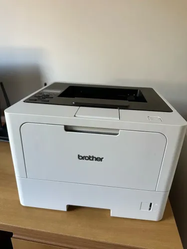 IMPRESSORA BROTHER HL-L5212DN POUCO USADA