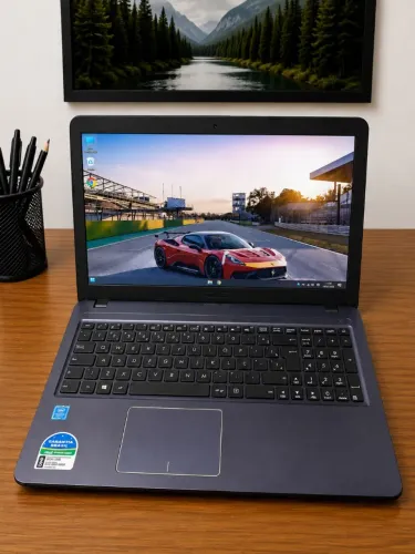 Notebook Asus bateria 4h / zero / tela grande/ 0 detalhes