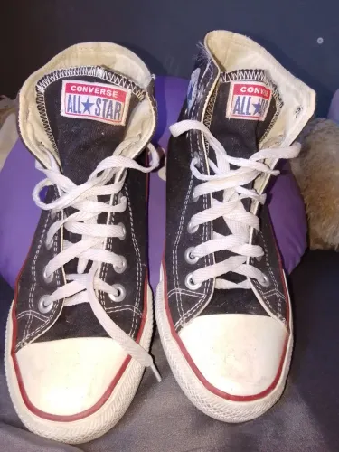 all star preto usado poucas vezes, em excelente estado 