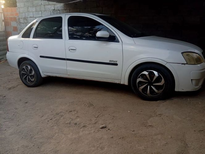 Imagem de Chevrolet Corsa Sed. Maxx 1.8 MPFI 8V Flexpower 2005