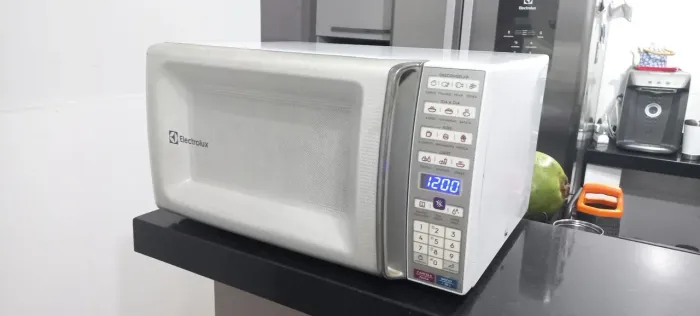 Micro-ondas Electrolux 34 litros 110v