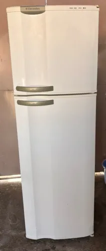 Geladeira frost free entrego