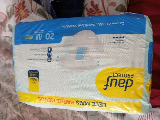 FRALDAS GERIATRICA, DAUF COM 20U,M. Vendo OU troco. 