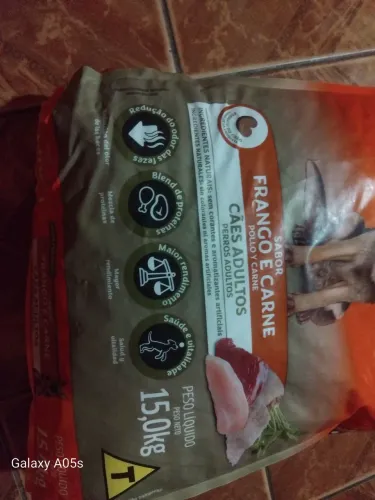 Ração Golden Premium 