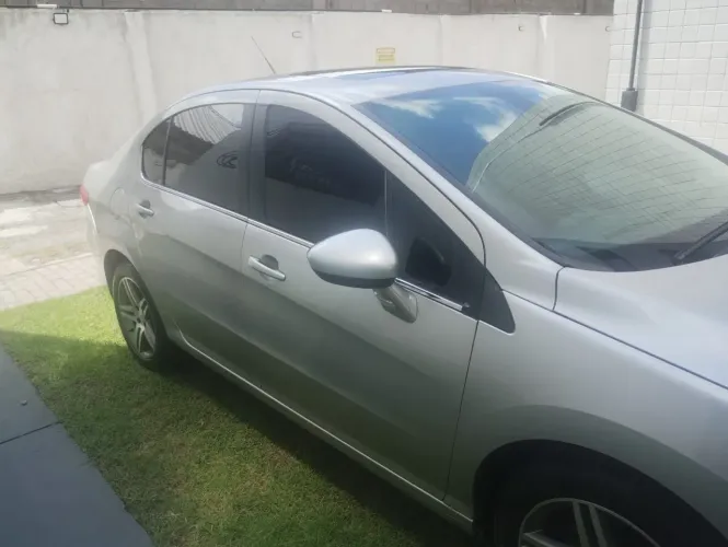 Peugeot 408 Sedan Griffe 1.6 Turbo 16V 4P Aut. 2013