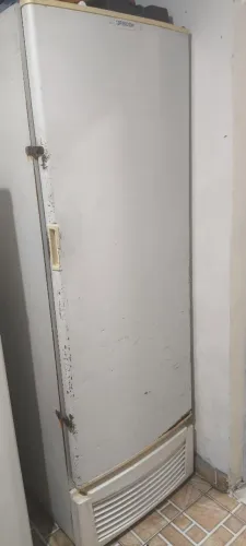 Freezer dupla ação vertical fricon 568litros 