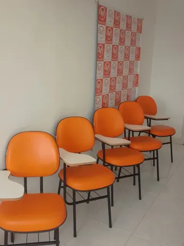 Cadeira sala de aula