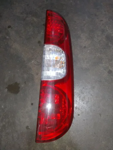 Lanterna Doblo Direita 2012