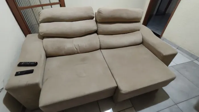 Sofá retrátil