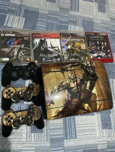 Vendo ps3 slim 3 controles desbloqueado