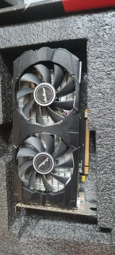 RX 580 2048SP 16GB GDDR5 - Usada 6 Meses - Roda LLM Local