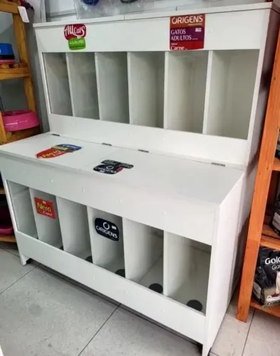 Expositor de ração madeira pet shop avicultura