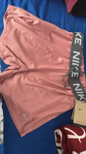 Short Nike feminino - novo