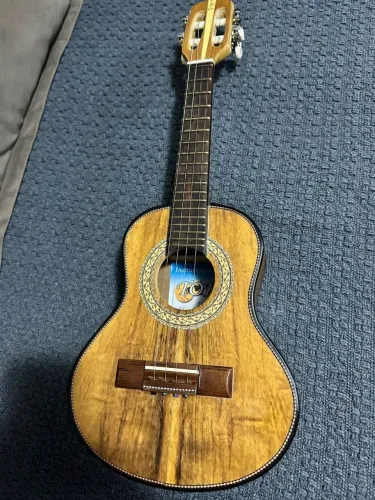 Cavaquinho Toks 111 Elétrico - Caixa Alta