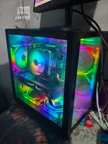 PC Gamer Aquario Com Monitor.