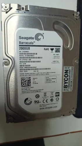 HD Seagate Barracuda SATA III 6Gb/s 7200RPM 2tB ST2000DM001 USADO