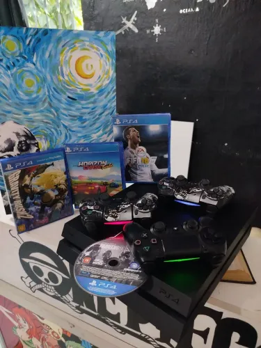 PS4