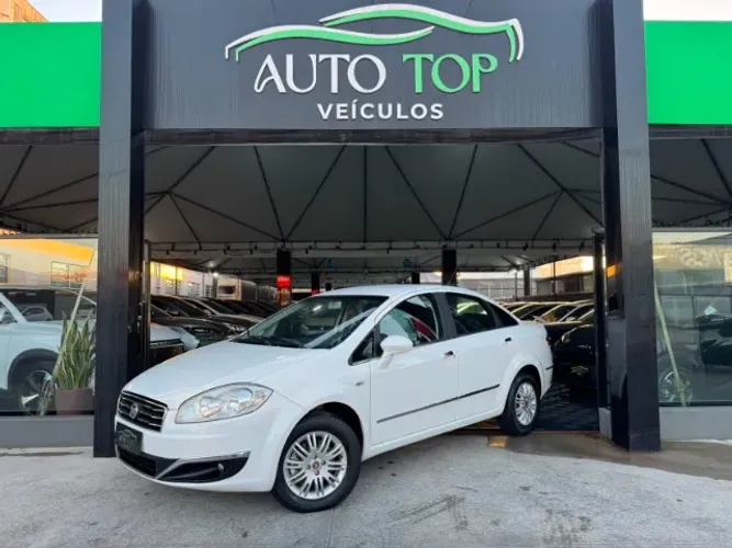 Fiat Linea Essence 1.8 Flex 16V 4P 2016