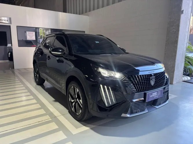 Peugeot 2008 Allure 1.0 Turbo Flex 5P Aut. 2025