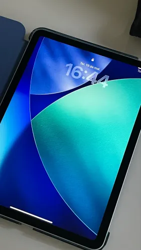 iPad Air M4 128GB Wi-Fi usado 2 dias só caixa e nota fiscal