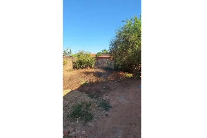 Terreno em Rondonópolis: Preço Reduzido! murado frente, fundo e lateral esquerda