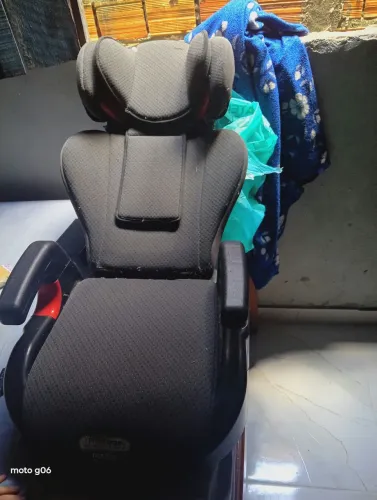 Vendo cadeirinha de carro pra criança
