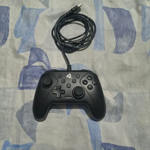 Controle Joystick KP-CN700 USB <br> <br> O Knup KP-CN700