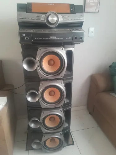 VENDE SE CAIXAS DE SOM ZUX9