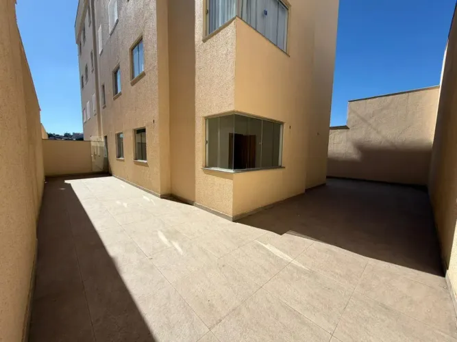Apartamento com 3 quartos sendo 1 suíte 2 banheiros 2 vagas