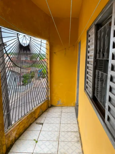 Aluga-se apto no Castanheira 