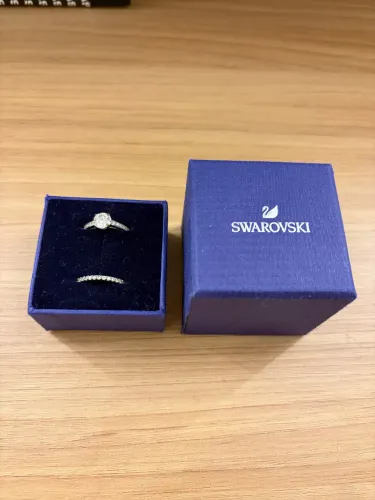 Conjunto de anéis Swarovski