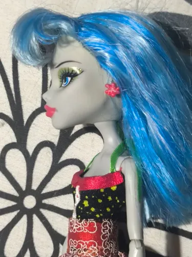 Monster High G1 - Ghoulia