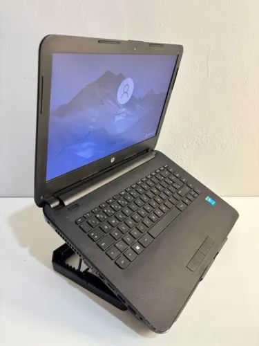 Notebook HP 240 G4 | Intel Core i3 5ª Geração | 8GB | SSD 128GB | Tela 14