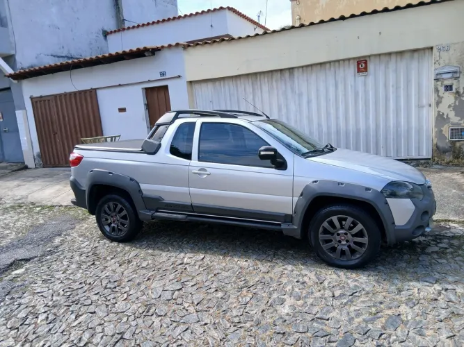 Fiat Strada Adventure 1.8/ 1.8 Locker Flex CE 2015