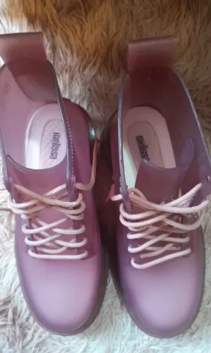 Vendo bota melissa coturno