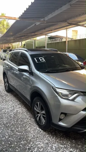 Toyota RAV4 2.0 Top 4X2 16V Aut. 2018