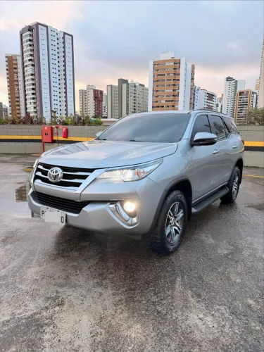 Toyota Hilux SW4 SRV 4X2 2.7 Flex 16V Aut. 2019