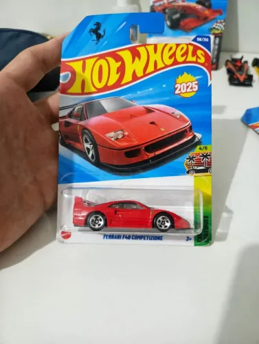 Hot Wheels, Ferrari f40 competizione