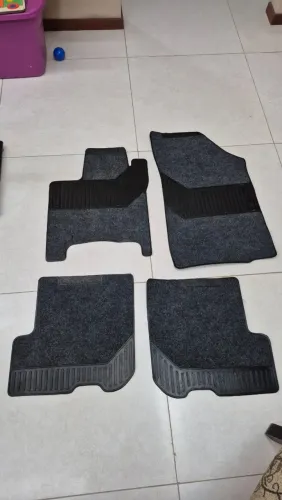 Jogo de Tapetes de Carpete Renault Sandero Stepway 