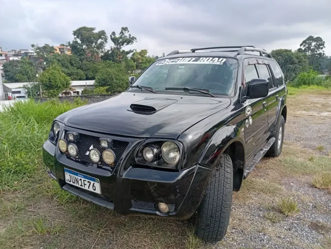 Mitsubishi Pajero Sport HPE 2.5 4X4 Diesel Mec. 2007