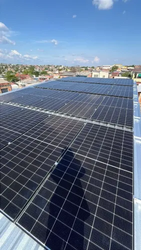 LIMPEZA DE PLACA SOLAR