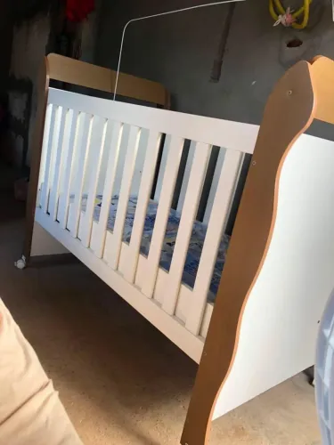 Vendo Berço semi novo 