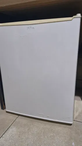 Frigobar 220v