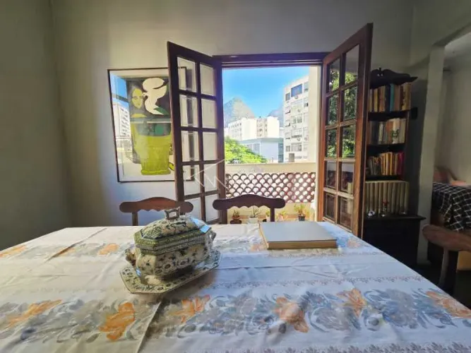 Apartamento : Padrão / Residencial / Laranjeiras