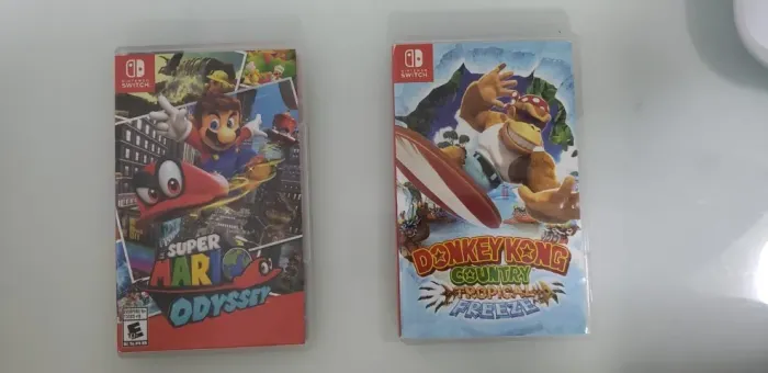 Combo Nintendo Switch: Super Mario Odyssey + Donkey Kong Tropical Freeze