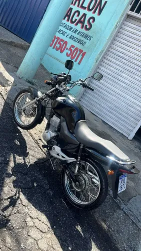 Moto partícular Honda cg 125