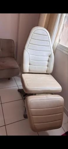 Cadeira de maquiagem e estética 